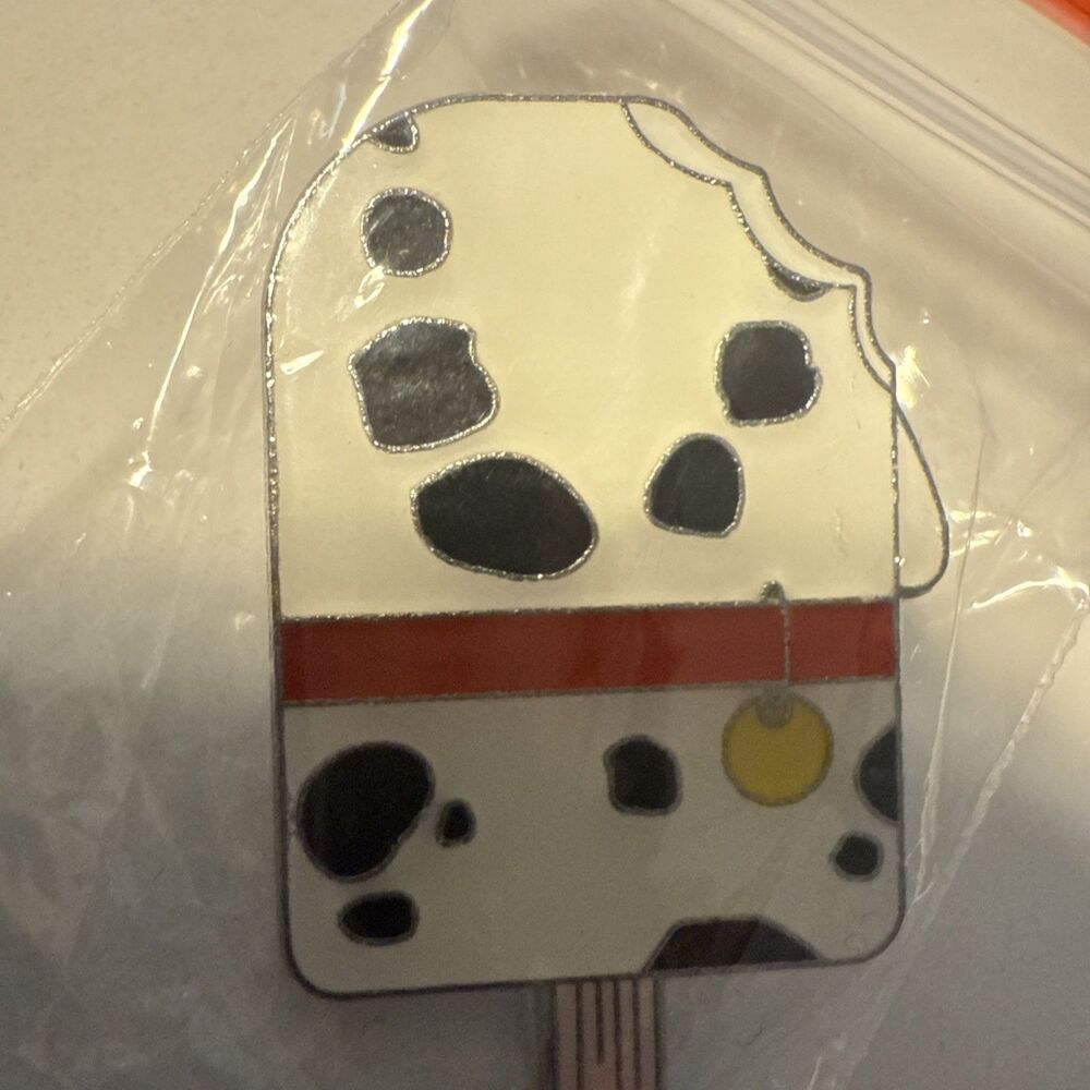 DISNEY PIN - Lucky - Ice Cream Bar Series - Mystery - 2018 - Picture 1 of 3
